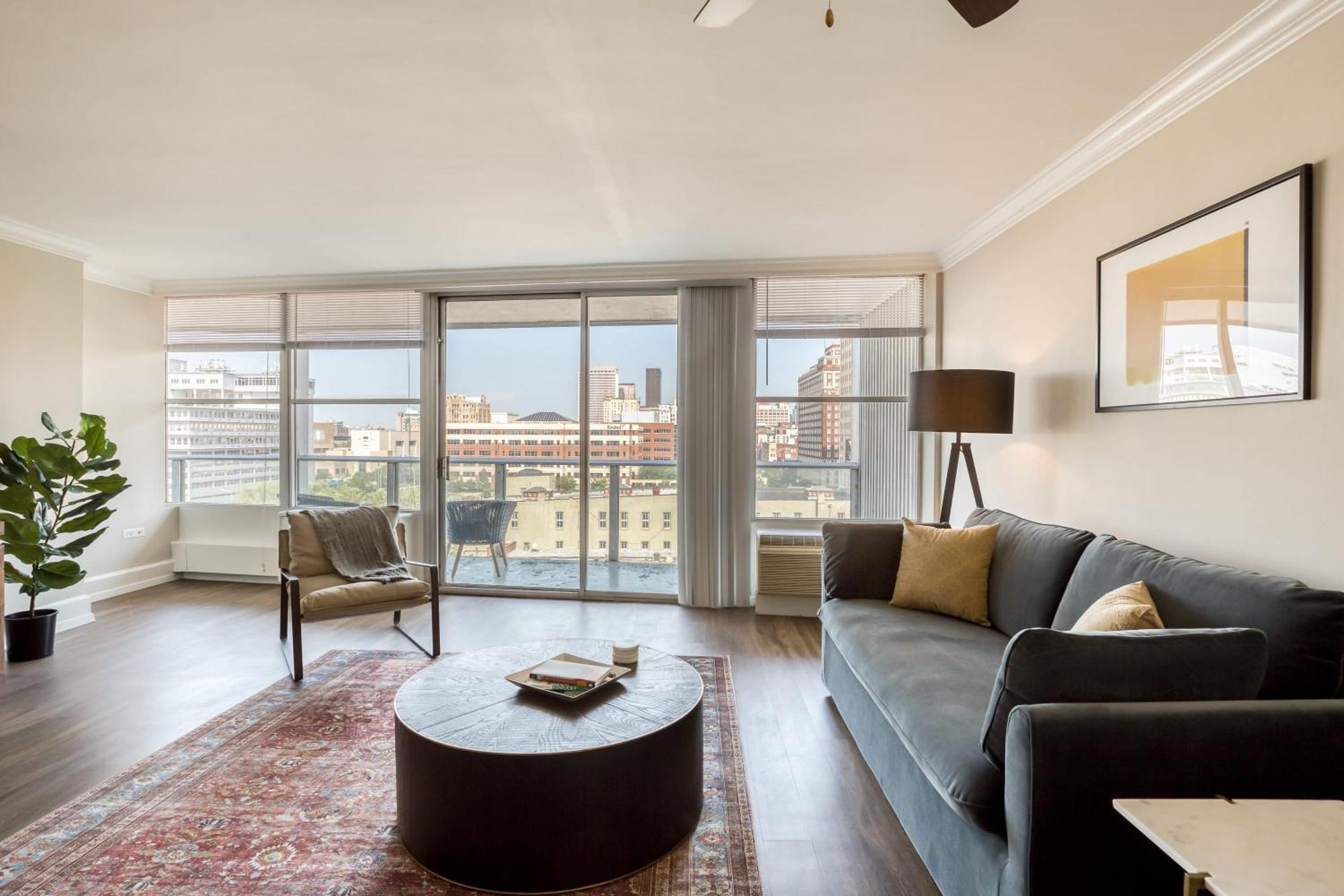 Cozysuites 800 Tower 2Br With Gym! 28 Louisville Eksteriør bilde